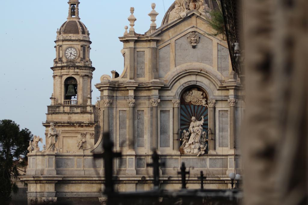 Duomo Housing Catania Lägenhet Exteriör bild